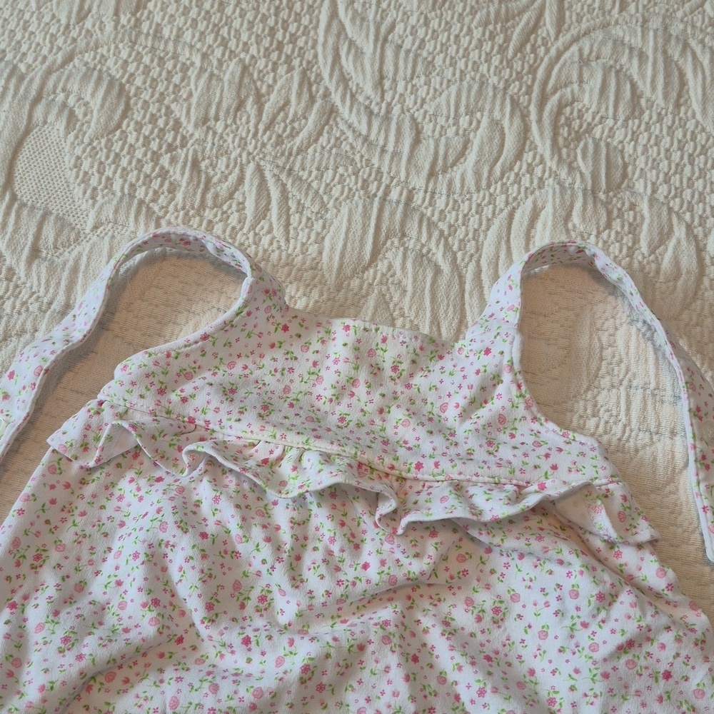 Kissy Kissy girls 3-6 months pink, green & white bubble romper tiny flowers EUC - Picture 4 of 9